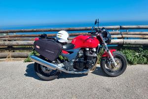 kawasaki zr7
