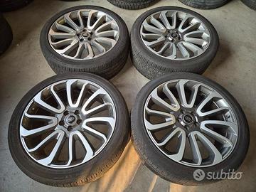 Cerchi In Lega Da 22" Per Range Rover Sport 2021