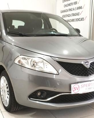 Lancia Ypsilon 1.2 69 CV 5 porte Silver