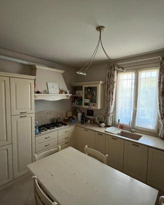 cucina angolare seminuova