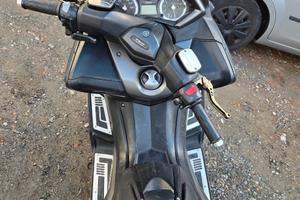Yamaha T Max 530