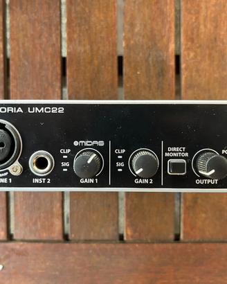 Scheda audio U-Phoria UMC22 Behringer