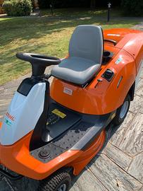 Trattorino stihl tagliaerba