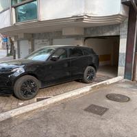 Garage con posto auto