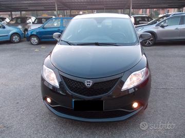 Lancia Ypsilon 1.2 Elefantino Blu-KM32124