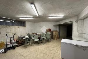 MAGAZZINO A CORIGLIANO-ROSSANO