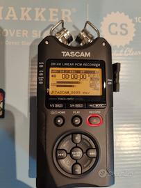 Tascam DR-40 Registratore Digitale Portatile + Sch