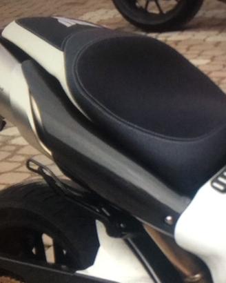 Alette copriscarichi yamaha mt-01