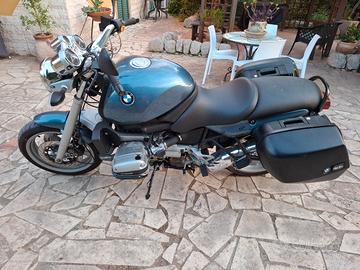 BMW R1100R