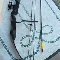 arcoARCO COMPOUND BLACK PREDATOR 29-60LBS