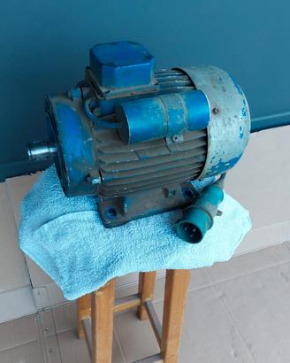 Motore elettrico 220v 