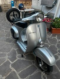 Vespa 125 et3 primavera