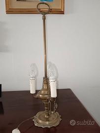 Candelabro vintage con lampadine