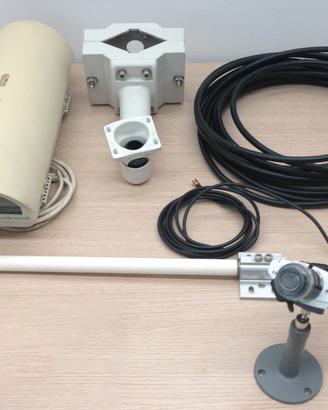 Kit completo telecamera IP Axis 211 per esterni