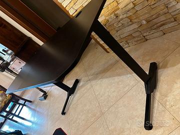 Tavolo Gaming 140 x 60 cm  x75H scrivania