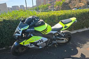 cbr 1000rr 2004 uso pista