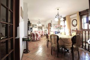 Appartamento di 110 m² con 4 locali e box auto dop