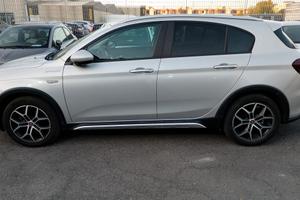 Fiat Tipo 1.5 Hybrid DCT 5 porte Cross
