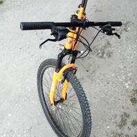 Mountain bike Maino