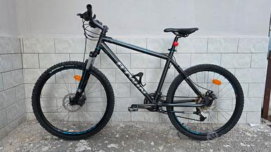 Bici RockRider500 in Alluminio con Freni a Disco