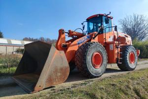 Fiat Kobelco W270 Evolution - Pala gommata usata