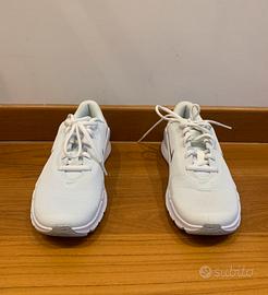 Scarpe da Donna corsa/strada NIKE REVOLUTION 8
