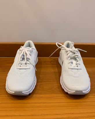 Scarpe da Donna corsa/strada NIKE REVOLUTION 8