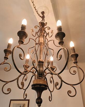  LAMPADARIO RETRÒ FERRO BATTUTO E LEGNO