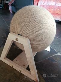 Tiragraffi a palla per gatti