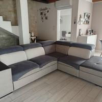 Divano angolare con copridivano