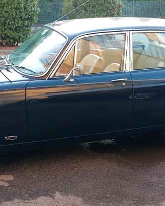 Jaguar xj 12 5300 V12 prima serie twelve carb
