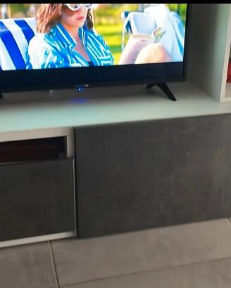 Mobile Tv - Besta 180x40