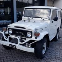 Toyota Land Cruiser BJ42
