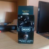 MXR CARBON COPY analog delay 