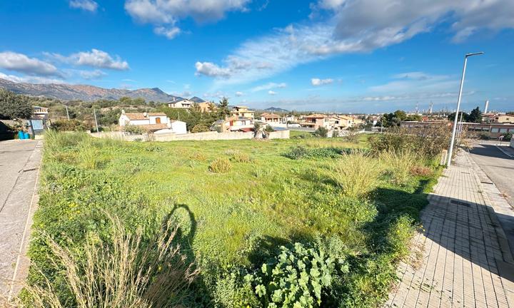 Sarroch, terreno edificabile per 4 villette