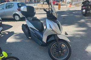 Beverly 400 s aprile 2023