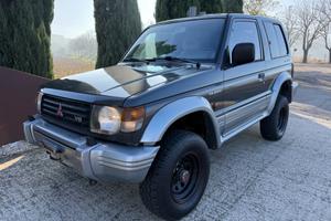 Mitsubishi Pajero V6 Benzina cat Metal-top S. GLS