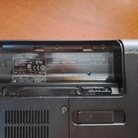 2 laptop identici HP per ricambi