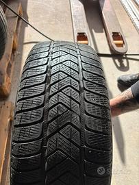 Cerchi 17 + gomme invernali pirelli sottozero