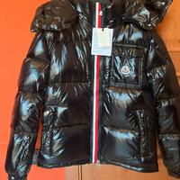 Moncler Montbeliard piumino nero lucido uomo