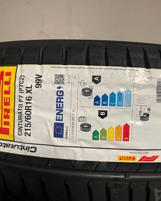 215 60 16 estive Pirelli NUOVE!!! del 2025
