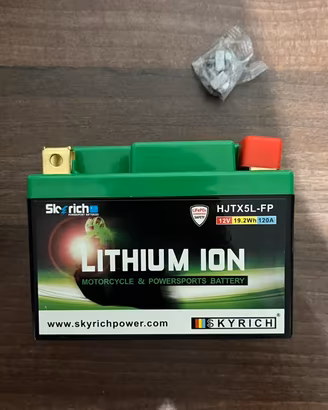 Batteria Litio Skyrich HJTX5L-FP NUOVA mai usata