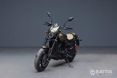 HARLEY DAVIDSON Street Rod 750