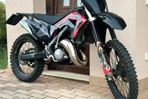 Honda cr 125 targata