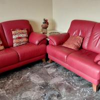 divani pelle rossa
