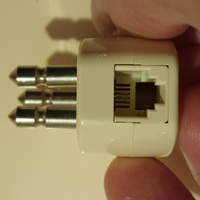 Spina telefonica e cavo