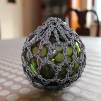 antico galleggiante in vetro per la pesca