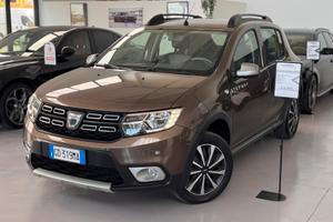 Dacia Sandero Stepway 1.0 TCe 100CV ECO-G 15th Ann