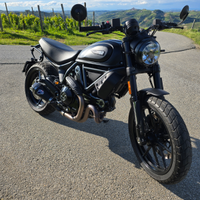 Ducati scrambler 800 full throttle
