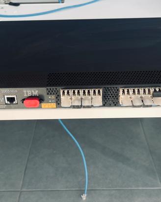 IBM TotalStorage SAN Switch Type 2005-H16